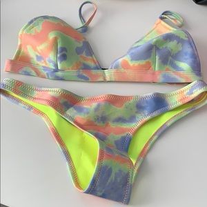 Triangl tie die bikini